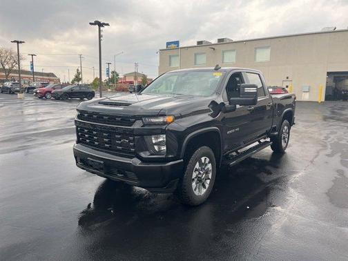 2022 Chevrolet Silverado 2500 Custom