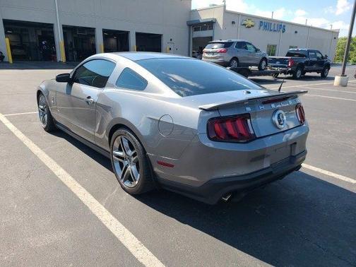 2010 Ford Shelby GT500 Base