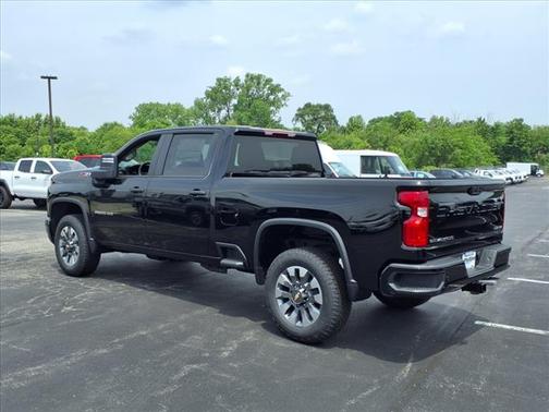 2025 Chevrolet Silverado 2500 Custom