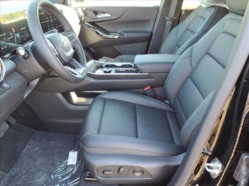 Mosaic Black Metallic 2026 Chevrolet Equinox LT