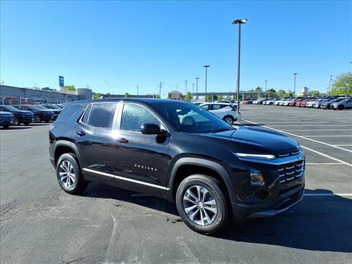 Mosaic Black Metallic 2026 Chevrolet Equinox LT
