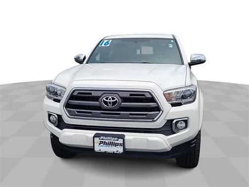 2016 Toyota Tacoma Limited