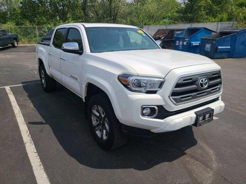 2016 Toyota Tacoma Limited