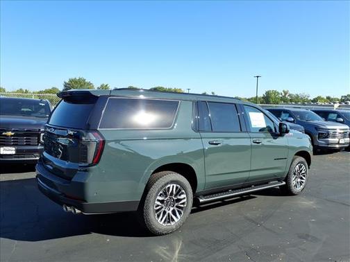 2025 Chevrolet Suburban Z71