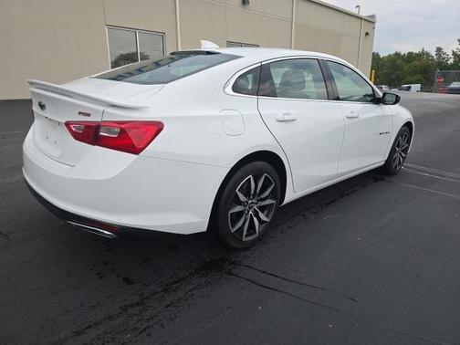 2023 Chevrolet Malibu RS