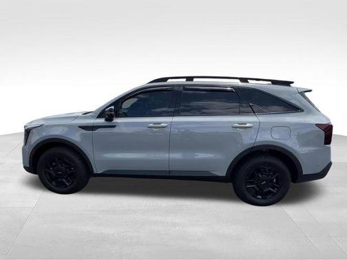 Wolf Gray 2024 Kia Sorento X-Pro SX Prestige