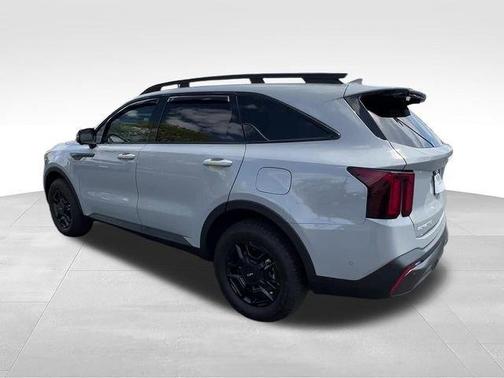 Wolf Gray 2024 Kia Sorento X-Pro SX Prestige