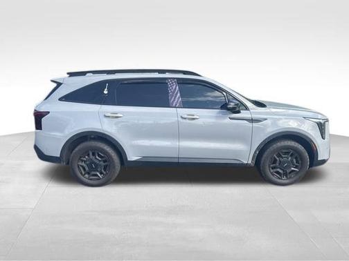 Wolf Gray 2024 Kia Sorento X-Pro SX Prestige