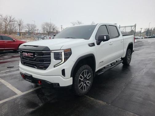 2025 GMC Sierra 1500 AT4