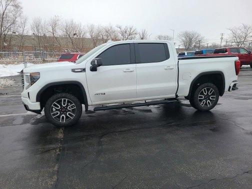 2025 GMC Sierra 1500 AT4