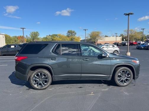 2021 Chevrolet Traverse RS