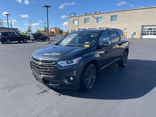 2021 Chevrolet Traverse RS