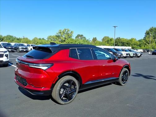 2025 Chevrolet Equinox EV RS