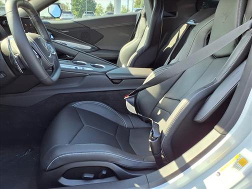 2026 Chevrolet Corvette Stingray w/1LT