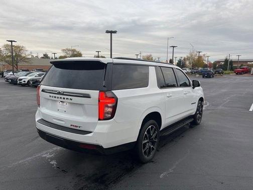 2022 Chevrolet Suburban RST