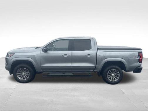Sterling Gray Metallic 2023 Chevrolet Colorado LT