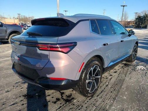 2025 Chevrolet Equinox EV LT