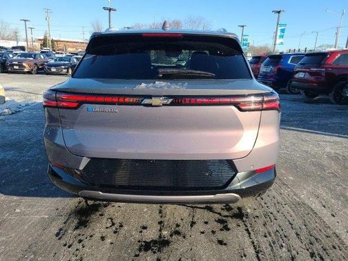 2025 Chevrolet Equinox EV LT