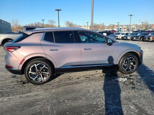 2025 Chevrolet Equinox EV LT