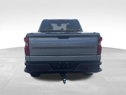 Sterling Gray Metallic 2024 Chevrolet Silverado 1500 Custom Trail Boss