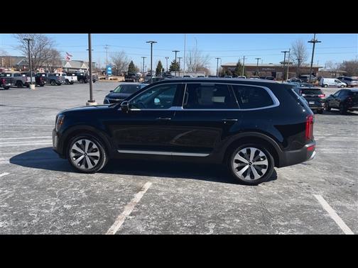 2022 Kia Telluride S
