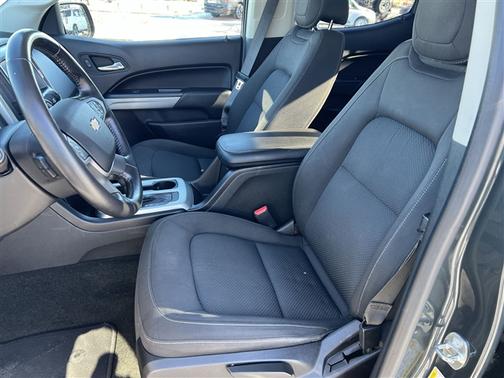 2017 Chevrolet Colorado LT