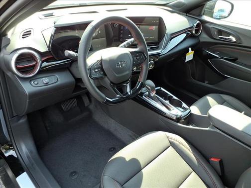 Mosaic Black Metallic 2026 Chevrolet Trax 2RS