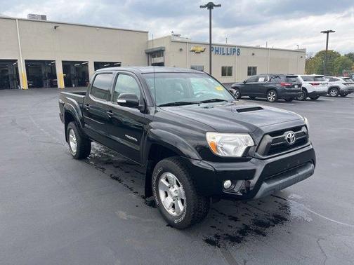2015 Toyota Tacoma Base