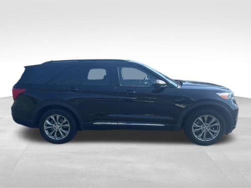 Black Metallic 2023 Ford Explorer XLT
