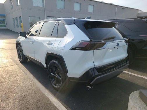 2019 Toyota RAV4 Hybrid XSE