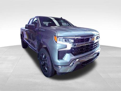 Sterling Gray Metallic 2023 Chevrolet Silverado 1500 LT