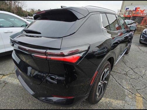 2025 Chevrolet Equinox EV LT 2