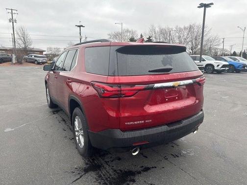 2023 Chevrolet Traverse LT Leather