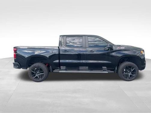 Black 2022 Chevrolet Silverado 1500 LT Trail Boss