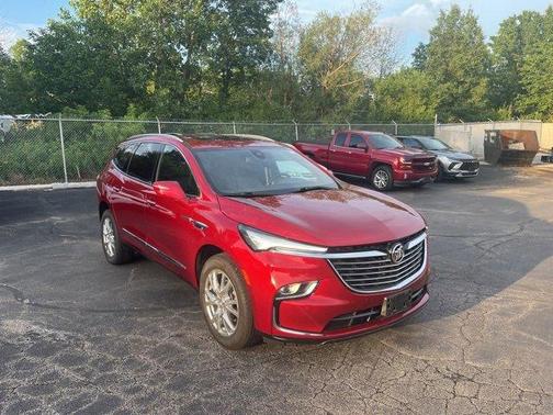 2023 Buick Enclave Essence
