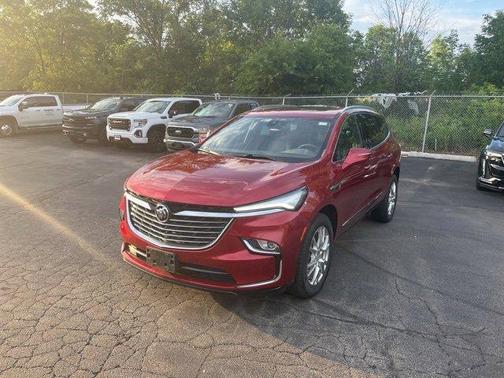 2023 Buick Enclave Essence