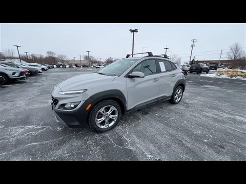2023 Hyundai KONA SEL