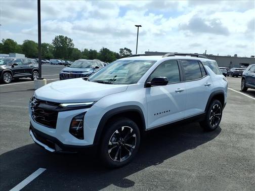 Polar White 2027 Chevrolet Equinox RS
