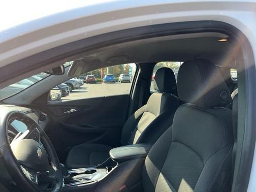 2016 Chevrolet Malibu 1LT