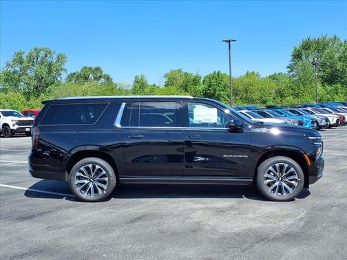 2025 Chevrolet Suburban High Country