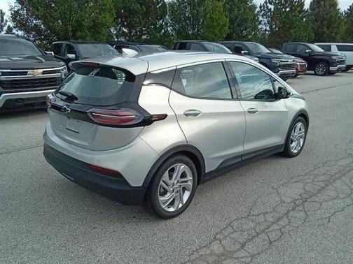 2022 Chevrolet Bolt EV 1LT