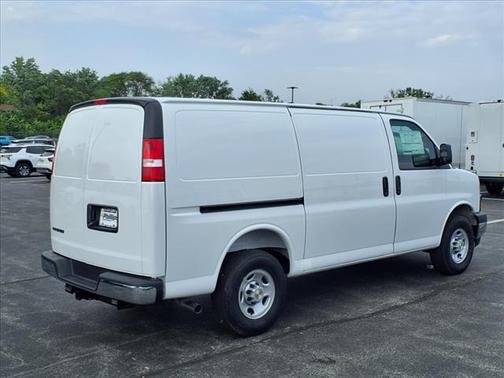 2025 Chevrolet Express 2500 Work Van