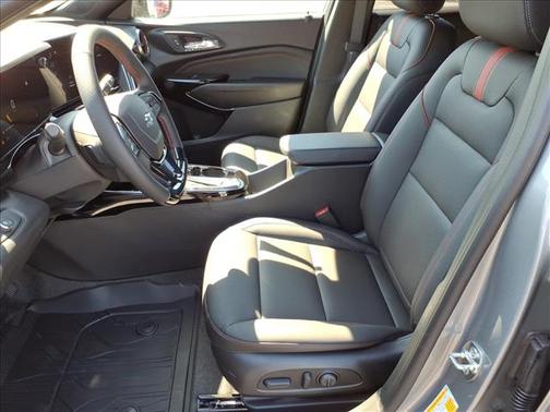 Sterling Gray Metallic 2026 Chevrolet Trax 2RS