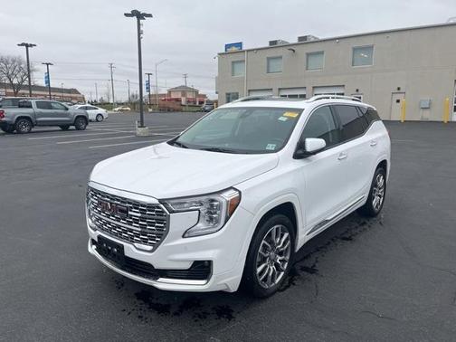 2022 GMC Terrain Denali