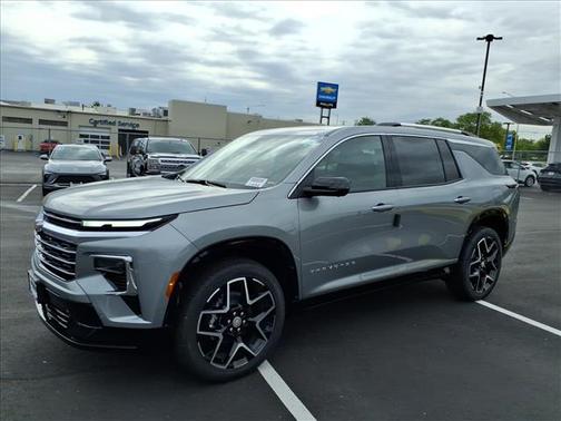 Sterling Gray Metallic 2026 Chevrolet Traverse High Country