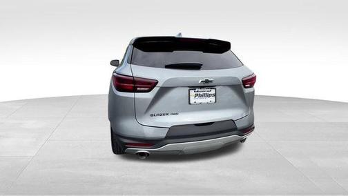 Sterling Gray Metallic 2023 Chevrolet Blazer 2LT
