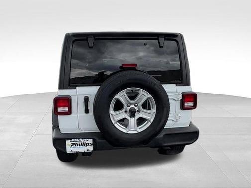 Bright White Clearcoat 2023 Jeep Wrangler Sport
