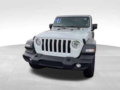 Bright White Clearcoat 2023 Jeep Wrangler Sport