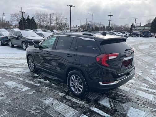 2022 GMC Terrain SLT
