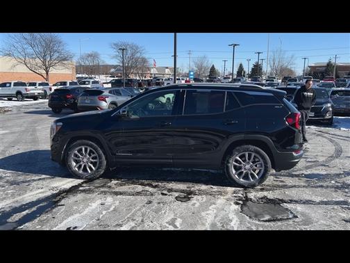 2022 GMC Terrain SLT